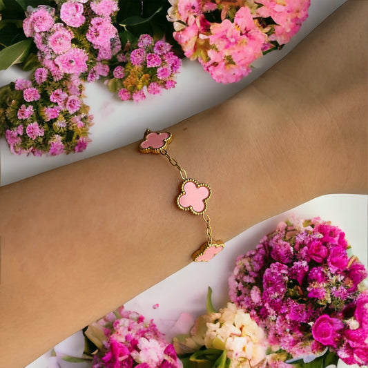 Clover Bracelet in Baby Pink