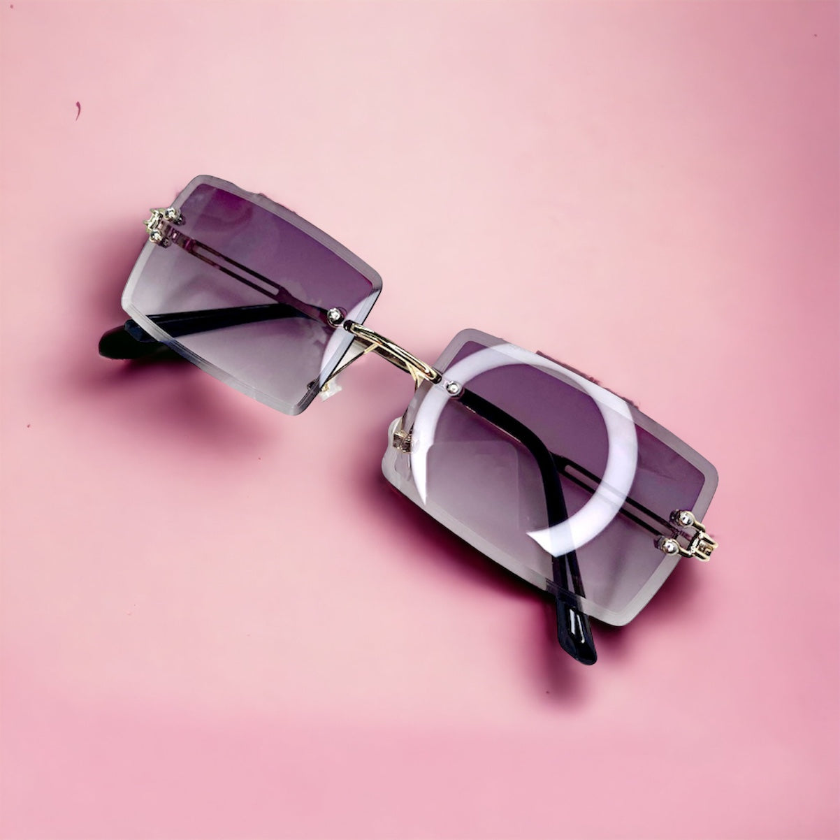 Monaco Sunglasses in Dark Purple